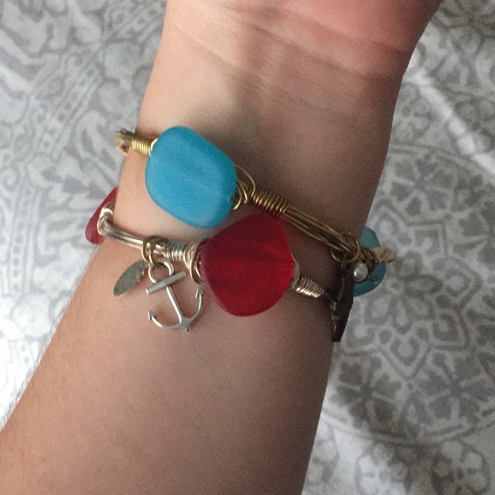 Red & blue bangle charm bracelets - Picture 3 of 8